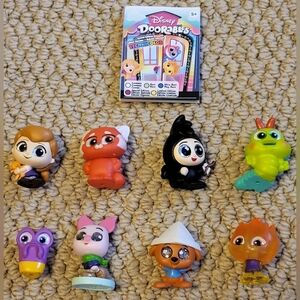 8 Disney Doorables Colourful Character Set